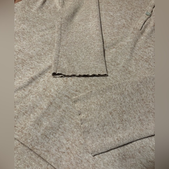 Tuckernuck Sweater Women’s Size XL / XXL Camel Brown Linen Preppy Minimalist - Picture 7 of 9